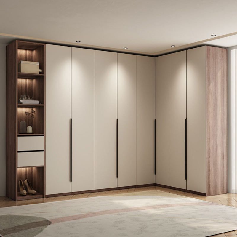 Floor to Ceiling Wardrobe